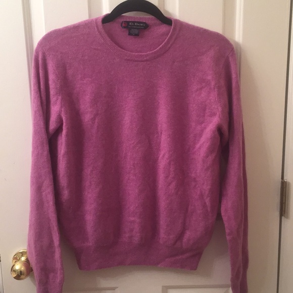 Cashmere Sweater - Picture 1 of 3